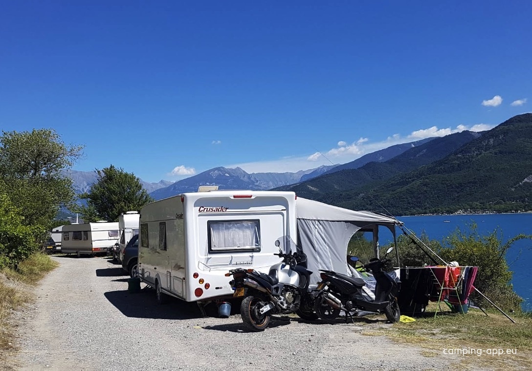 Camping Le Nautic *** — Camping in Prunières / Nouvelle-Aquitaine