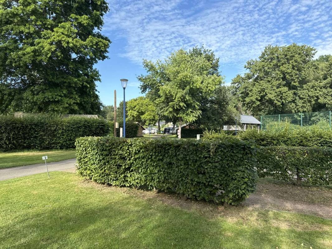 Camping des Halles - Onlycamp *** — Kemping in Decize / Bourgogne Franche-Comté