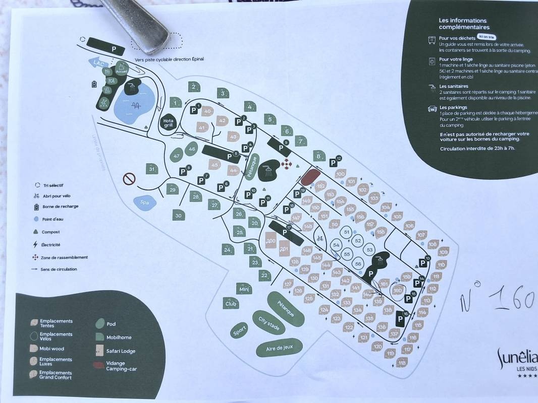 Domaine Les Nids du Lac **** — Kemp in Sanchey