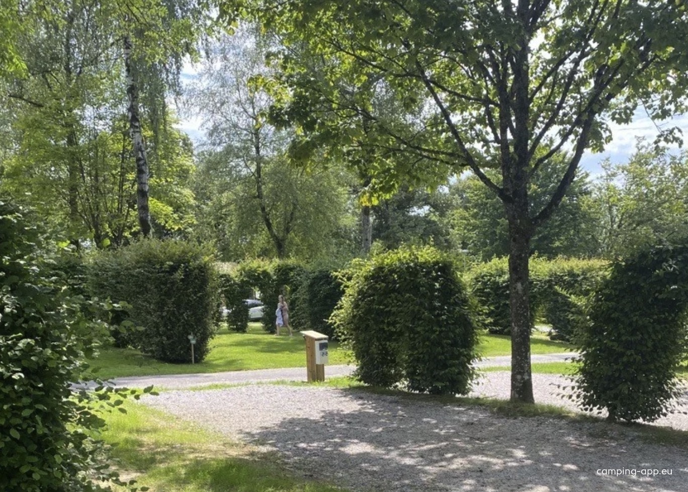 Domaine Les Nids du Lac **** — Campingplatz in Sanchey