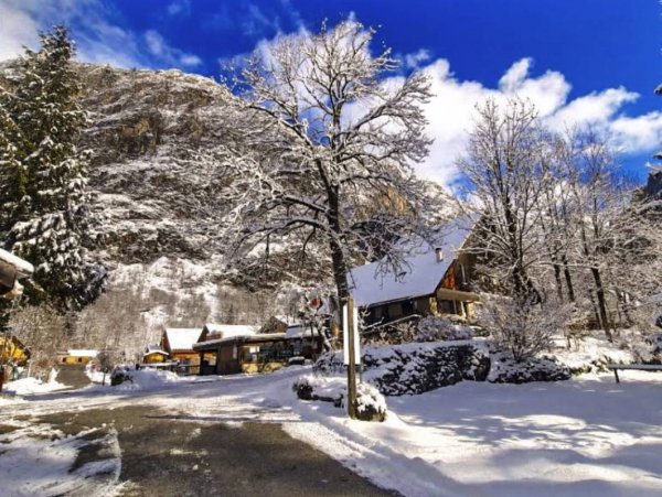 Camping Caravaneige Le Champ du Moulin — Photo 4