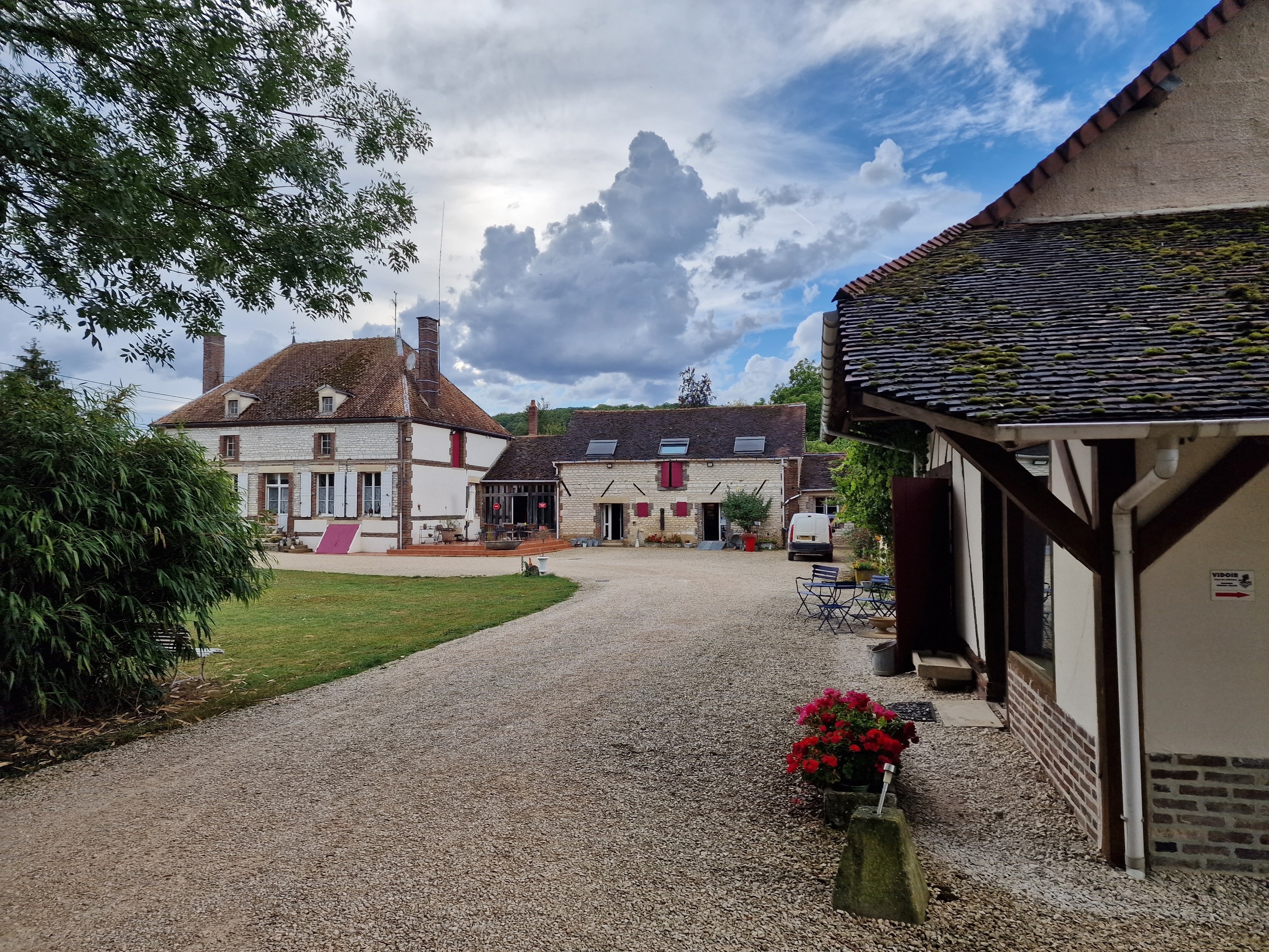 La Ferme des Hauts Frênes *** — Campingplass in Eaux-Puiseaux / Grand Est