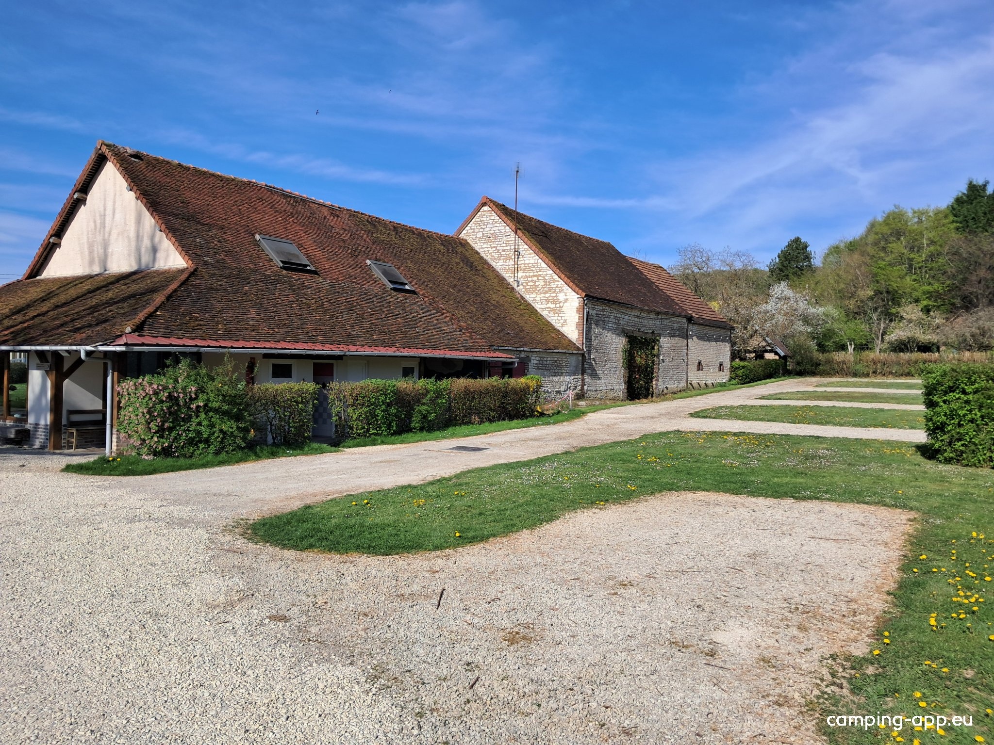 La Ferme des Hauts Frênes *** — Camping in Eaux-Puiseaux / Grand Est