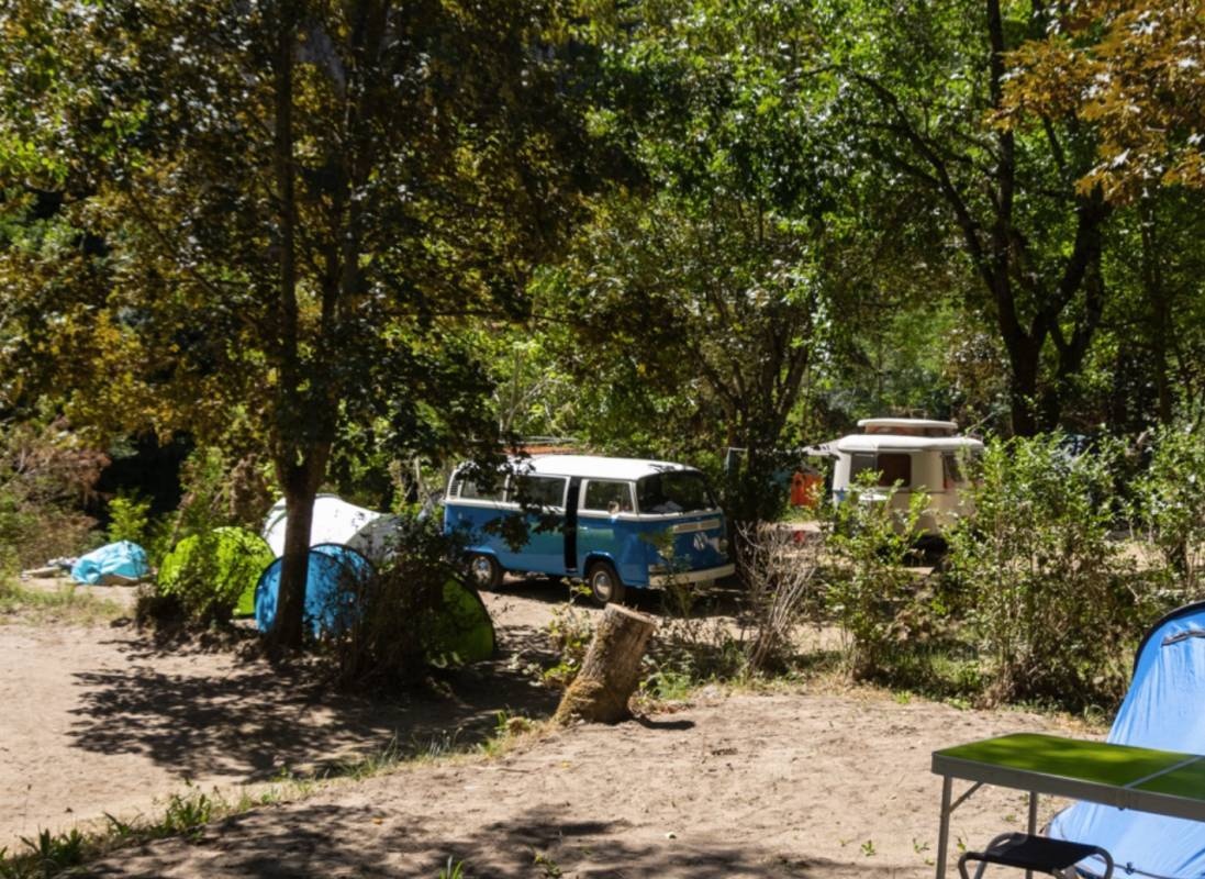 Camping et Gîtes de Plein Air - Le Gabitou — Campingplats in La Malène