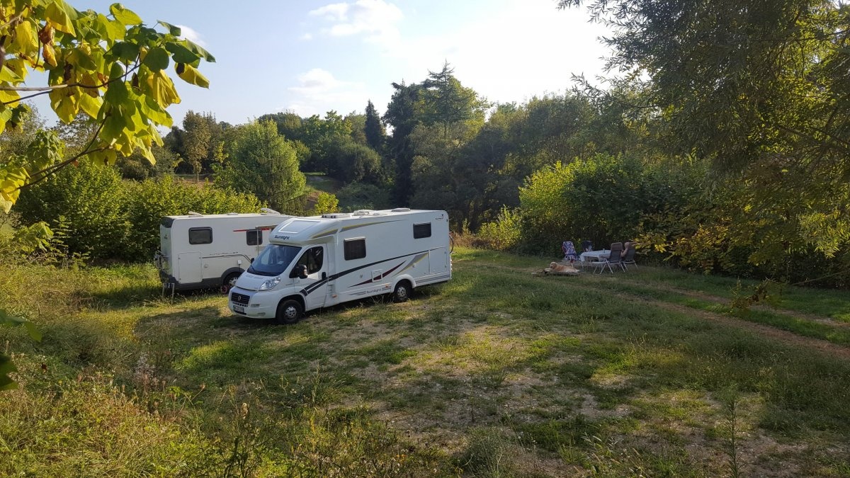 Domaine d'Esperbasque — Campingplatz in Salies-de-Béarn 