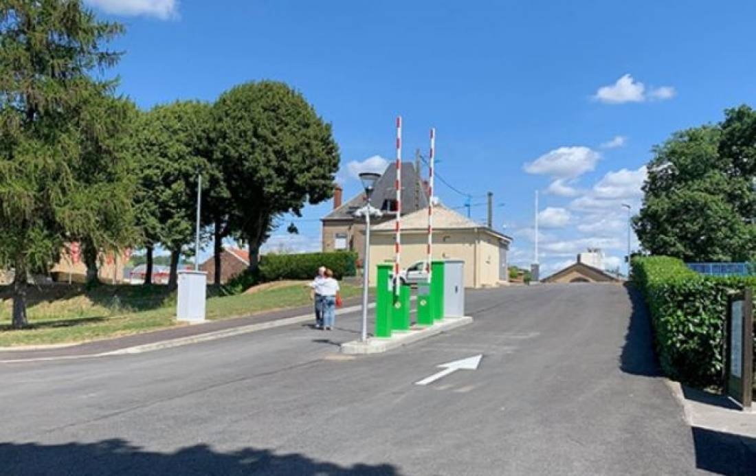 Aire Camping-Car Park — Campervan Site in Sedan / Grand Est