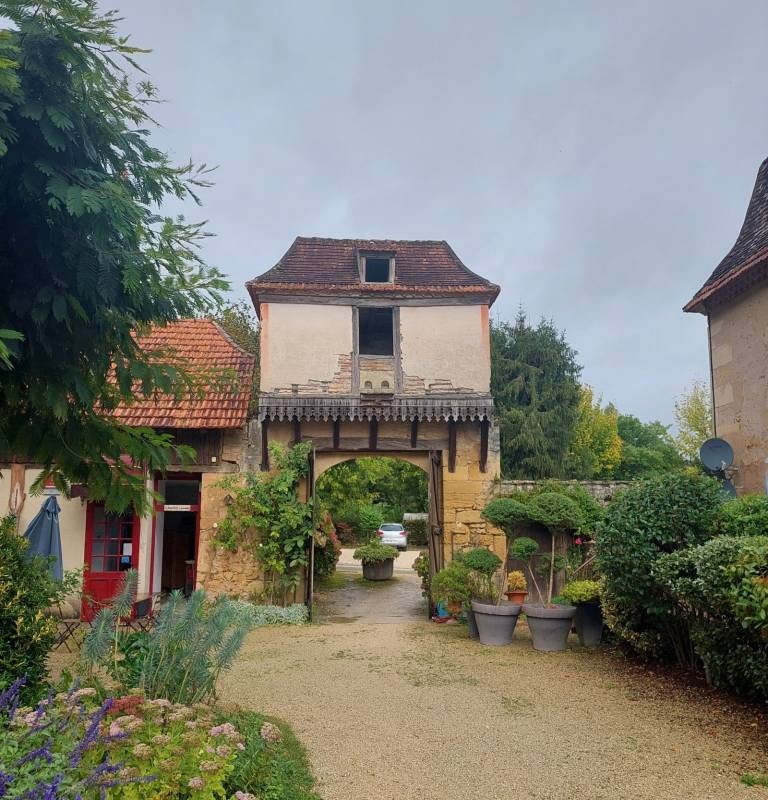 Camping la Rivière — Kemp in Les Eyzies