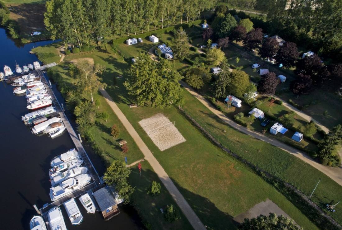Camping des Rivières *** — Kemp in Daon / Pays de la Loire