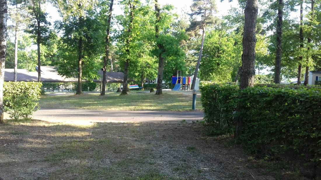 Camping D'hurongues **** — Campingplats in Pomeys / Pays de la Loire