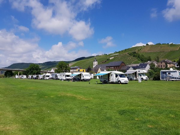 Stellplatz am Moselufer Kinheim — Photo 5