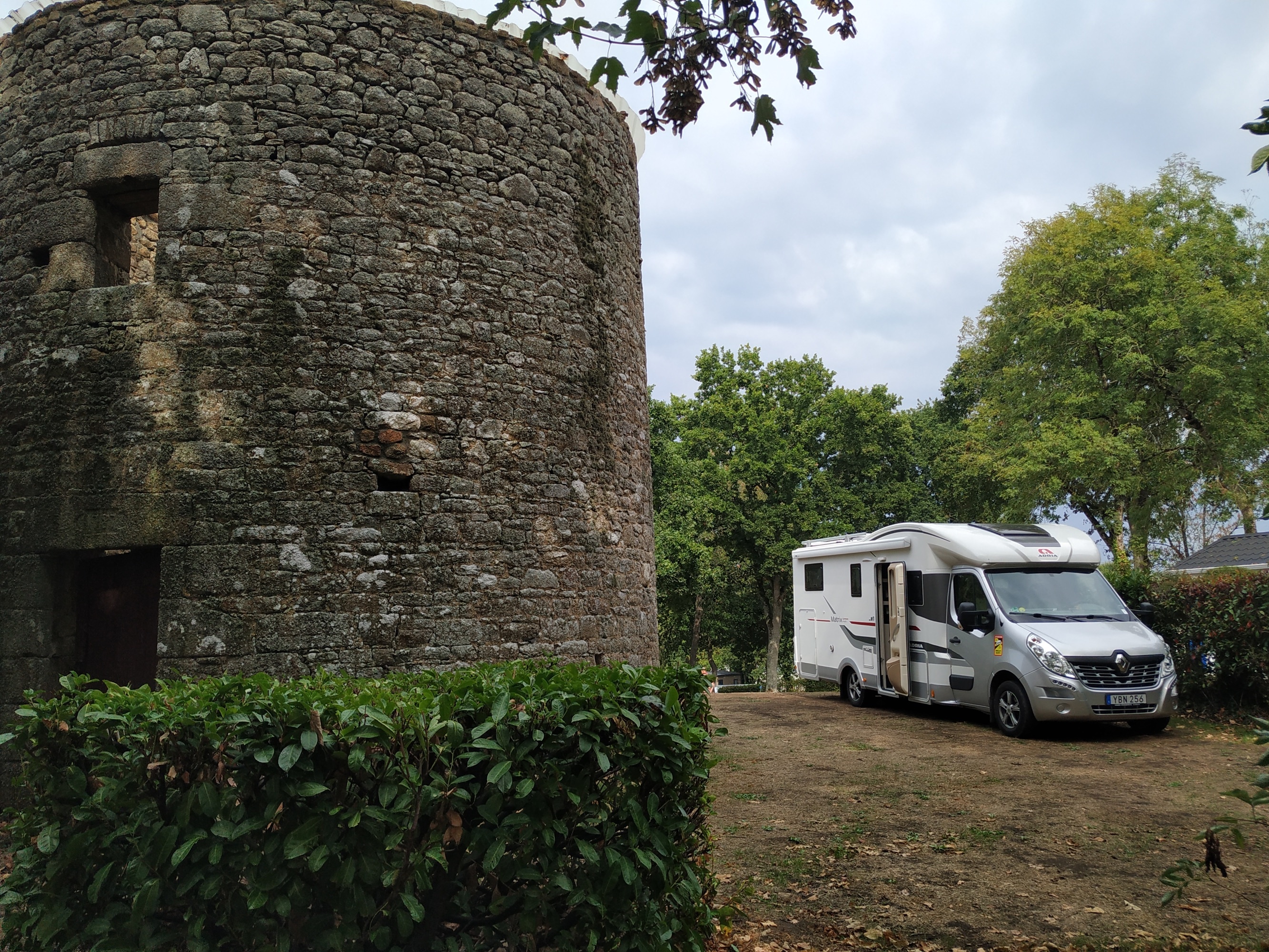 Camping le Balcon de la Baie *** — Campingplass in Saint-Marcan / Bretagne