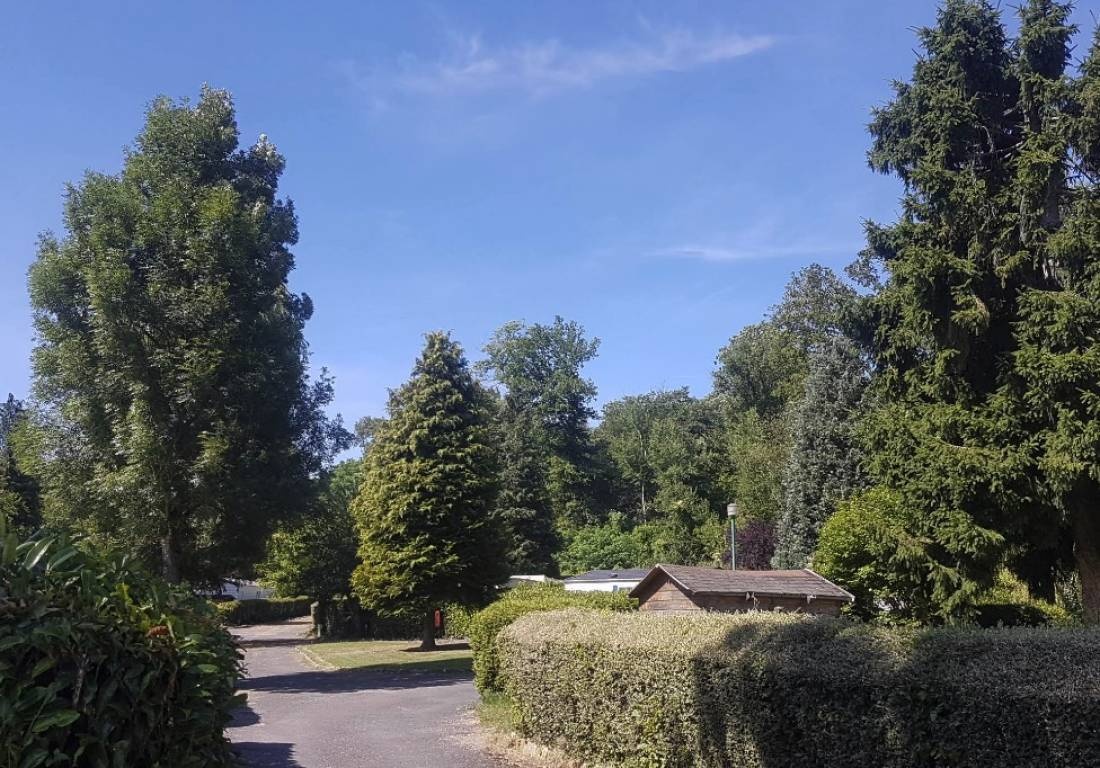 Caravaning du Choisel — Cámping in Saint-Cyr-sur-Morin