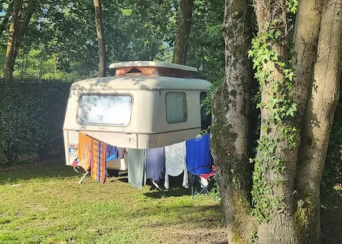 Camping Le Terrier *** — Місце для кемпінгу in Lescar