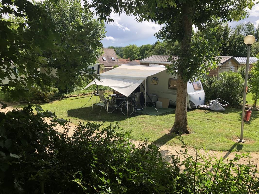 Camping Le Tiradou *** — Kemp in Saint-Vincent-de-Cosse / Nouvelle-Aquitaine