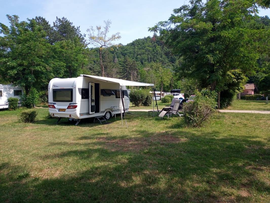Camping Les Foulons *** — Kemp in Tournon-sur-Rhône / Auvergne-Rhône-Alpes