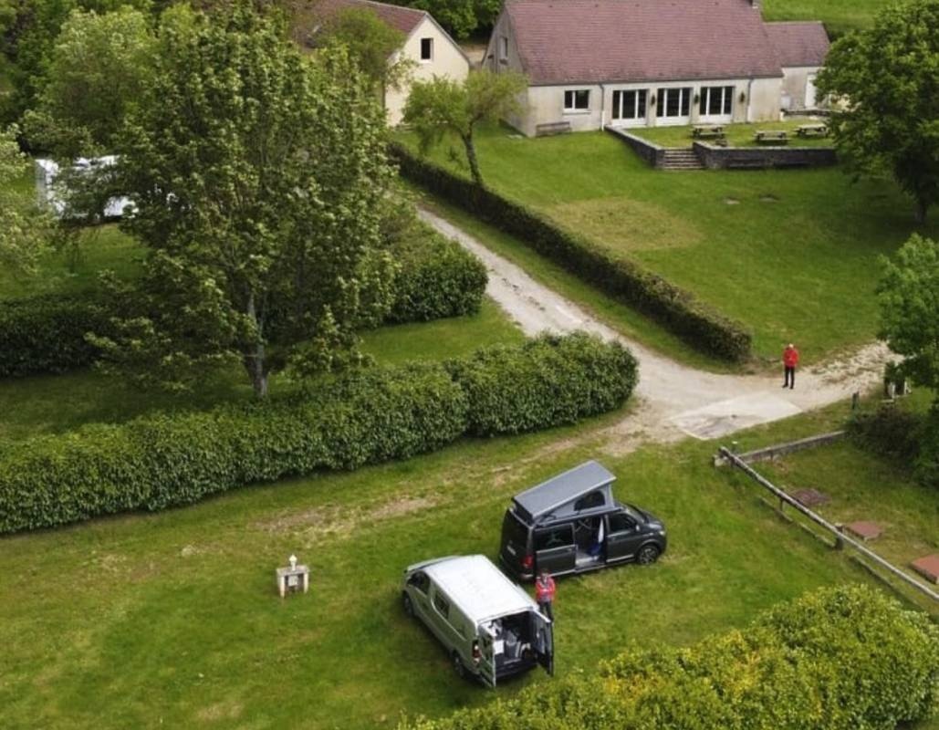 Route de l'Etang — Camping in Vézelay