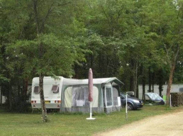 Camping Les Nauves *** — Photo 3
