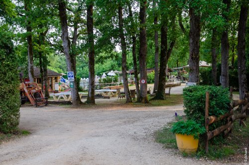 Camping Le Pech Charmant **** — Photo 2