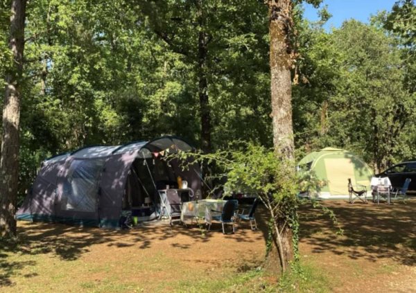 Camping Le Pech Charmant **** — Foto 2