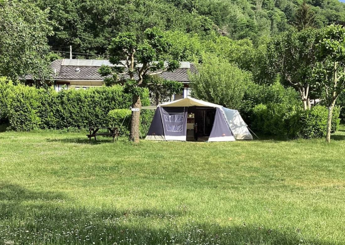 Camping Coursavy ** — Campingplatz in Cassaniouze 