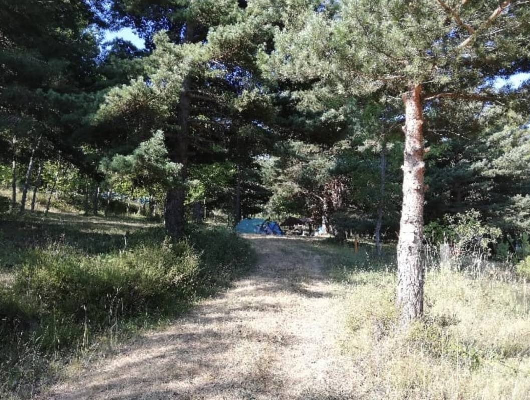 Camping Les Sauterelles — Campingplass in Fillols