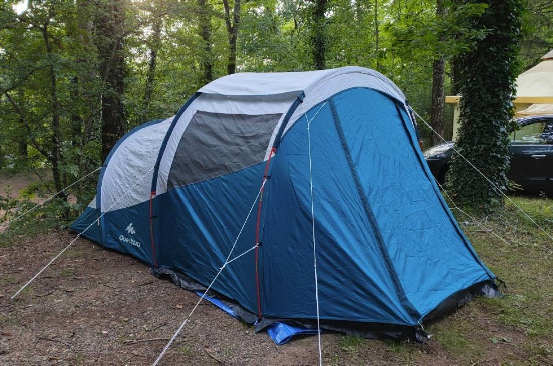 Camping Les Monts d’Albi *** — Cámping in Teillet