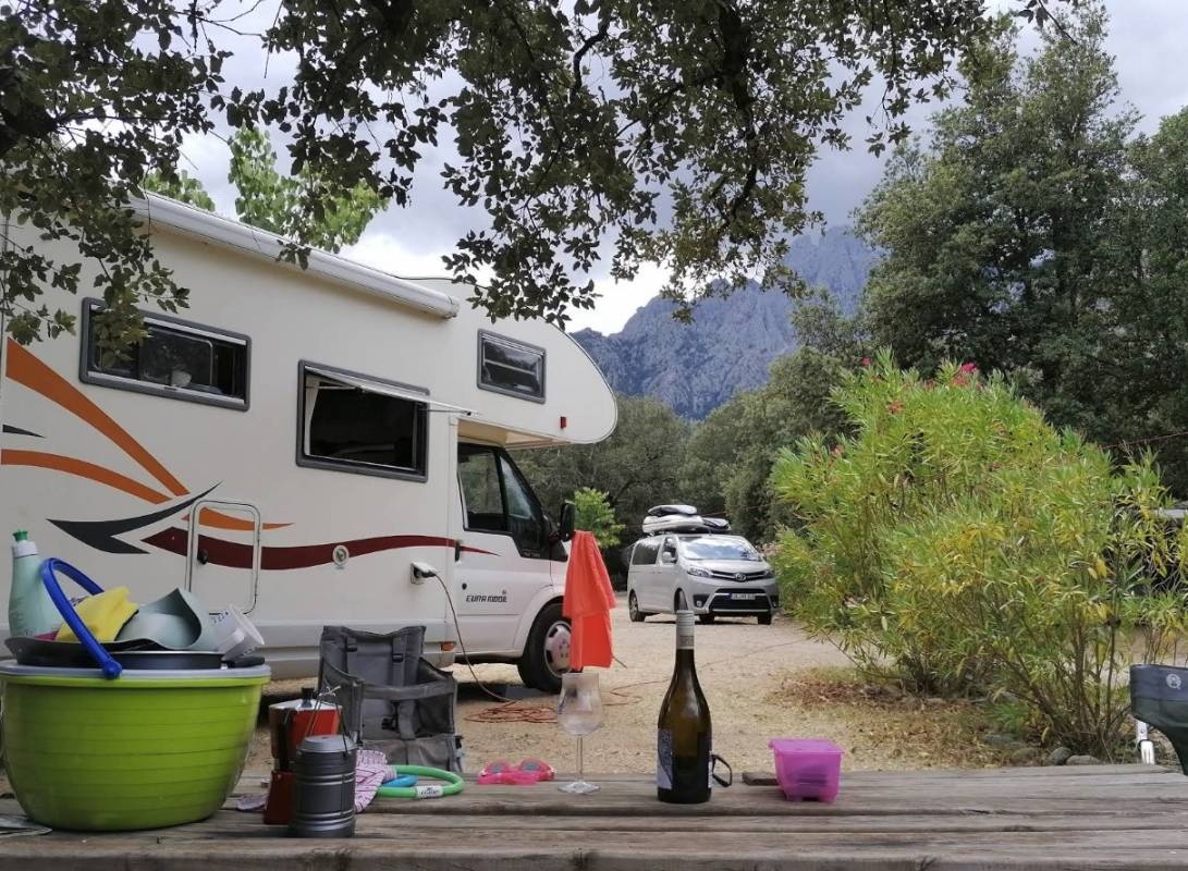 Camping Tizarella *** — Sítio de acampamento in Moltifao 