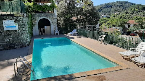 Le Camping de la Tour — Photo 2