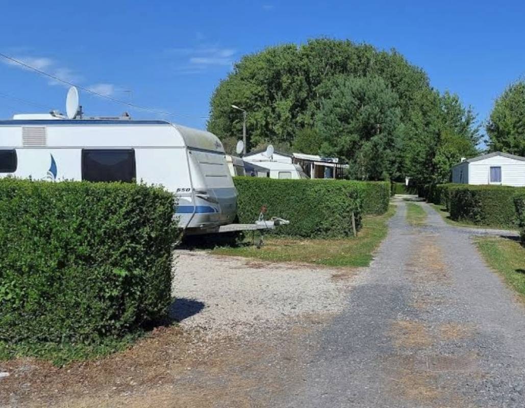 Camping Source ** — Campingplass in Voyennes / Hauts-de-France