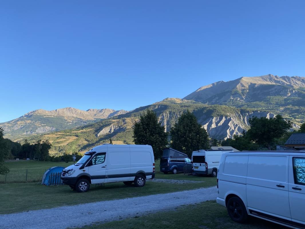 Camping La Chaup *** — Area da campeggio in Enchastrayes 