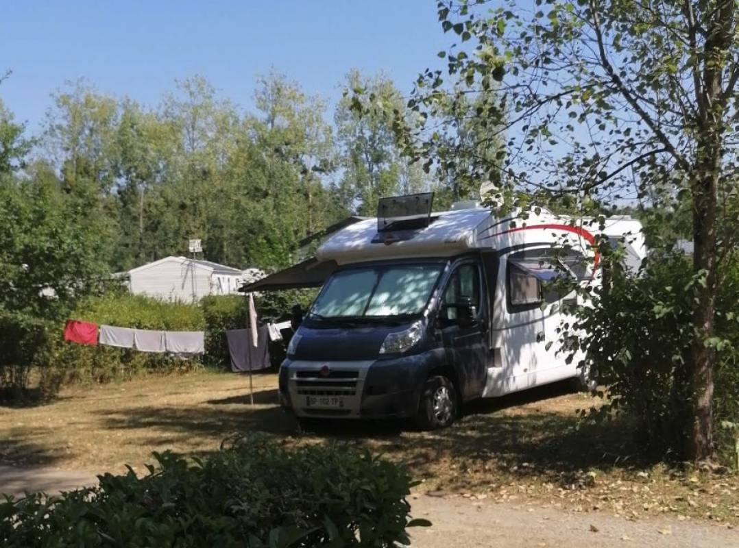 Camping La Comtesse *** — Kemp in Belus 