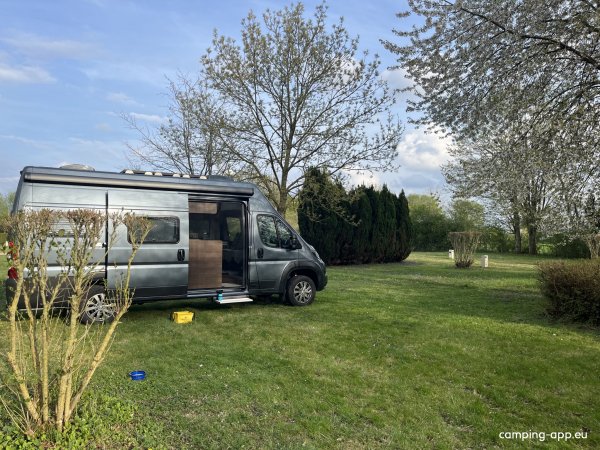 Camp Municipal Les Eglantines Bonzeé