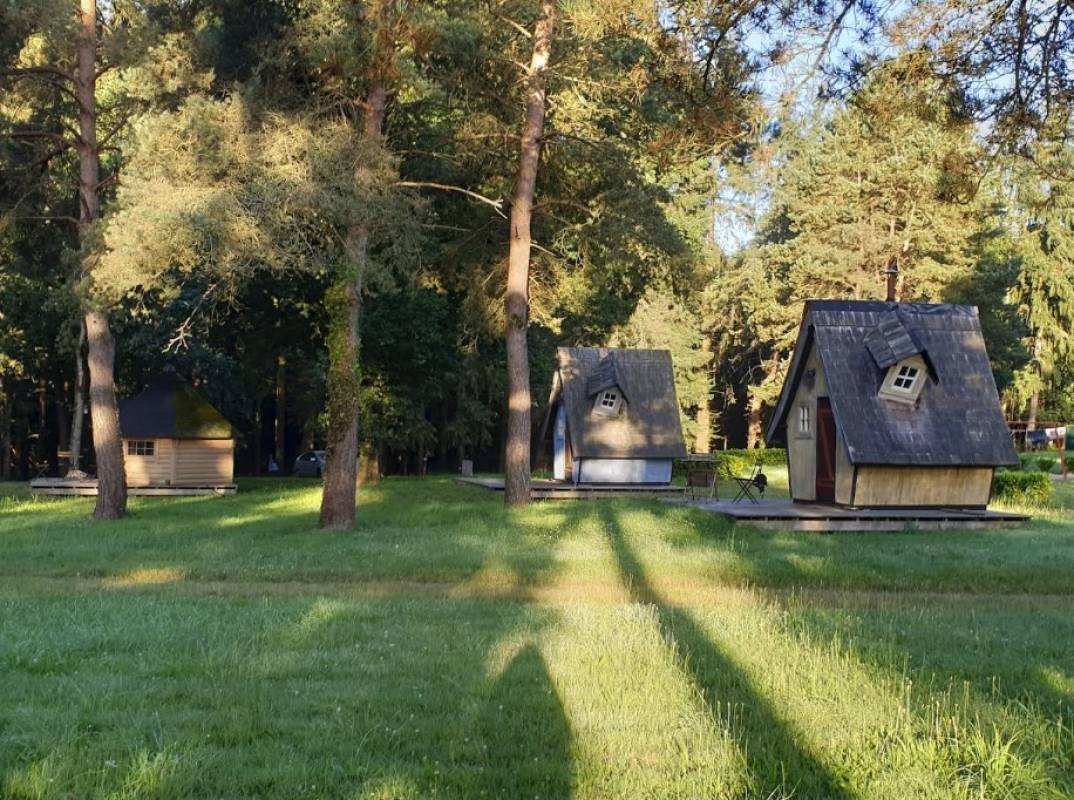 Camping Broceliande — Camping in Néant-sur-Yvel 