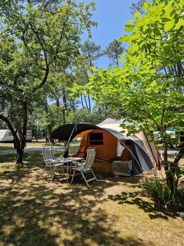 Camping Le Bilos** — Photo 2