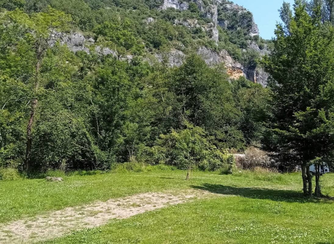 Camping Ô pieds dans l'eau ** — Campingplats in Marcilhac-sur-Célé