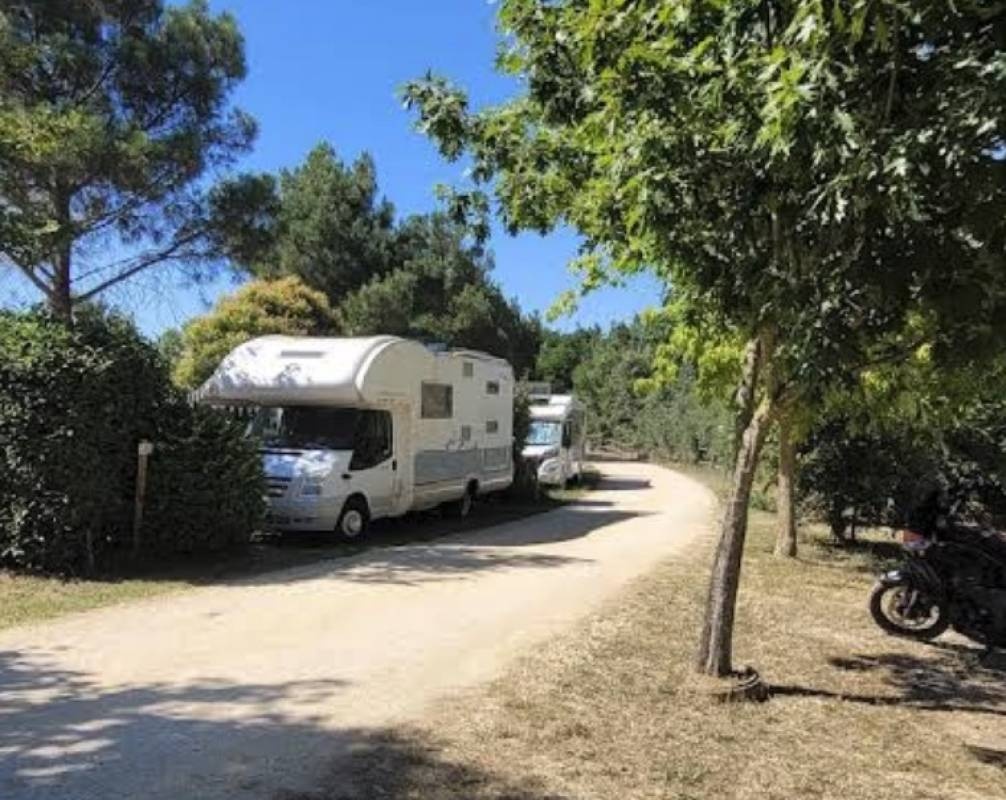 Camping du Lac ** — Camping in Merville