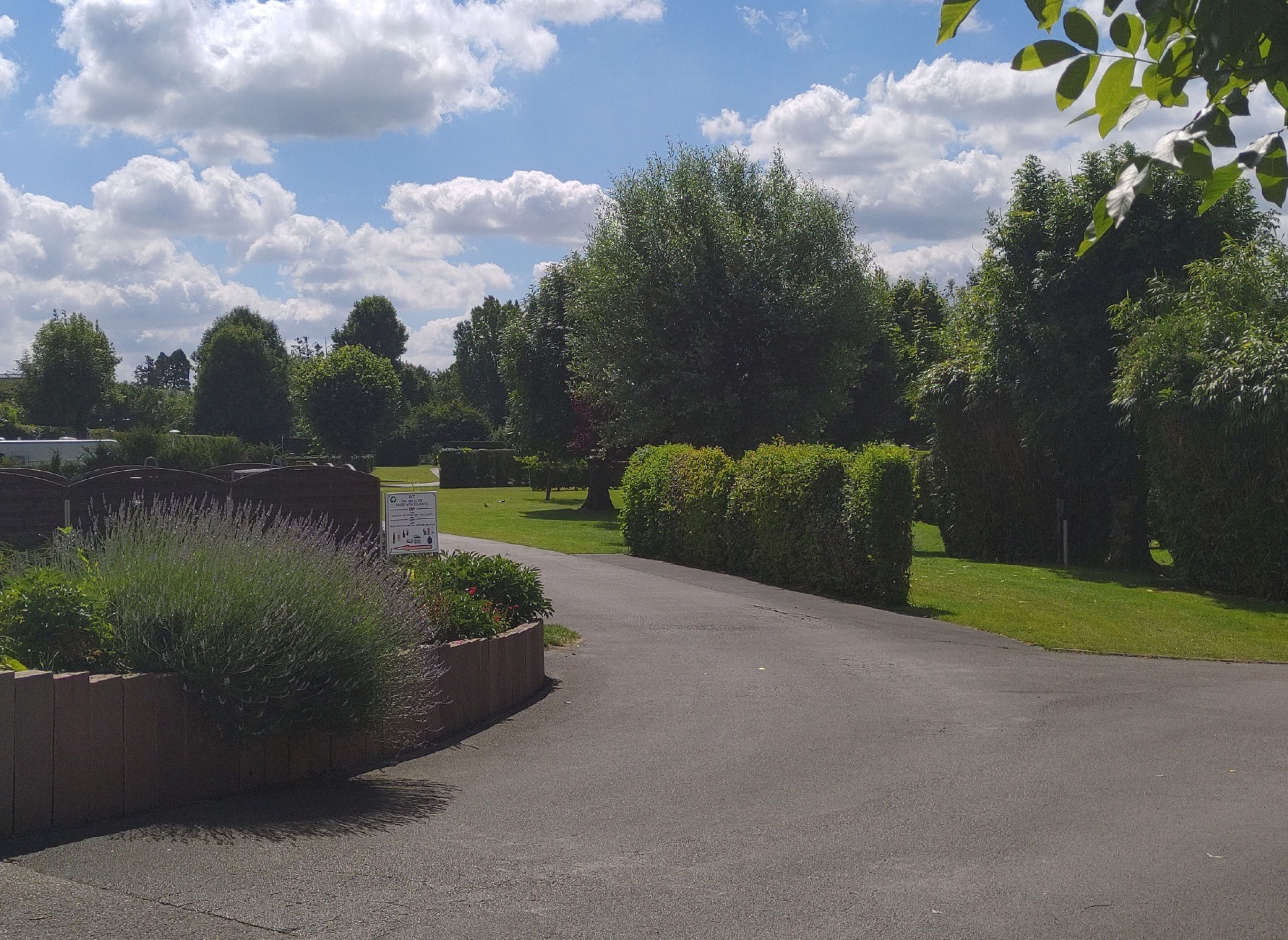 Camping Sainte-Claire — Cámping in Neufchâtel-en-Bray