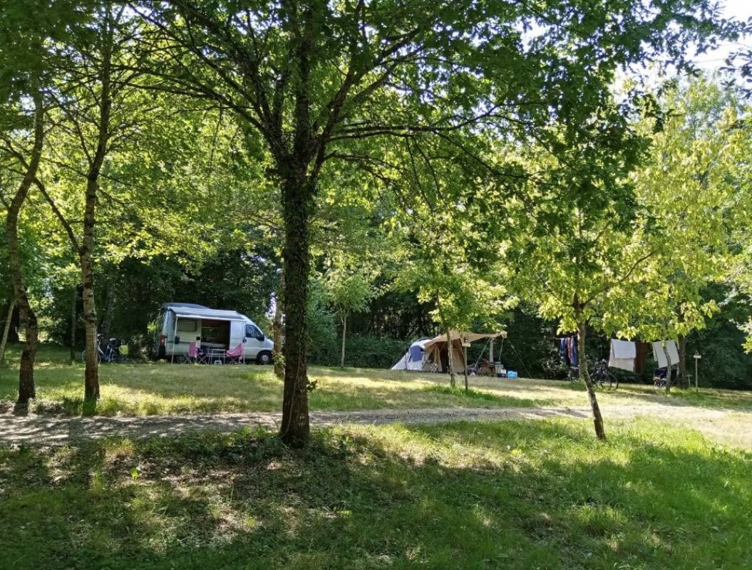 Domaine de Sarraute *** — Camping in Le Houga