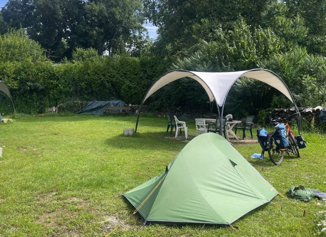 Camping de la Montagne — Camping in Chiry-Ourscamp