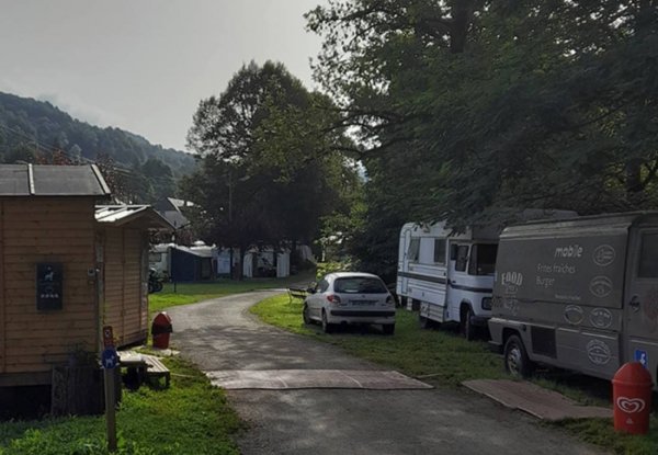 Camping Municipal Biert — Fotografie 2