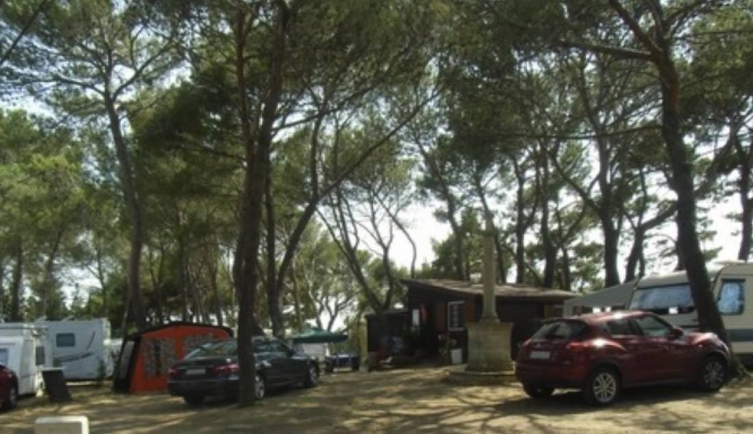 Camping Municipal Alignan-du-Vent ** — Camping in Alignan-du-Vent