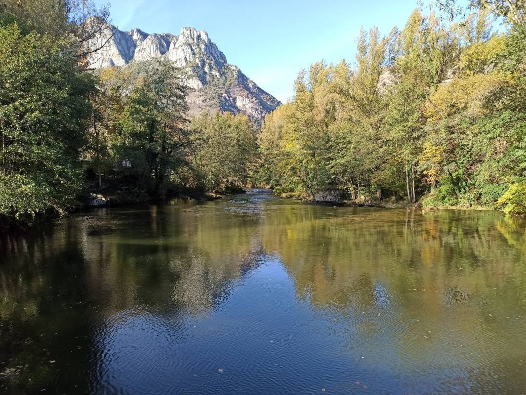 Camping Pays de Beille — Campingplass in Les Cabannes / Occitanie