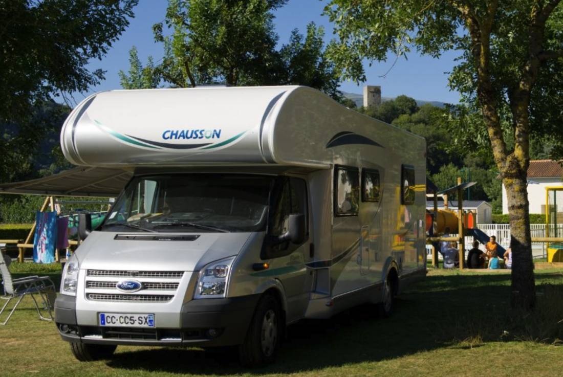 Camping La Chataigneraie *** — Kemp in Agos-Vidalos