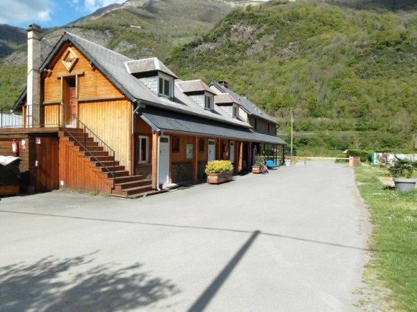 Happy camping Pyrenees — Zdjęcie 2