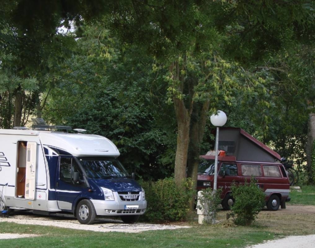 Camping La Vallée des Tamaris *** — Cámping in Courpalay 