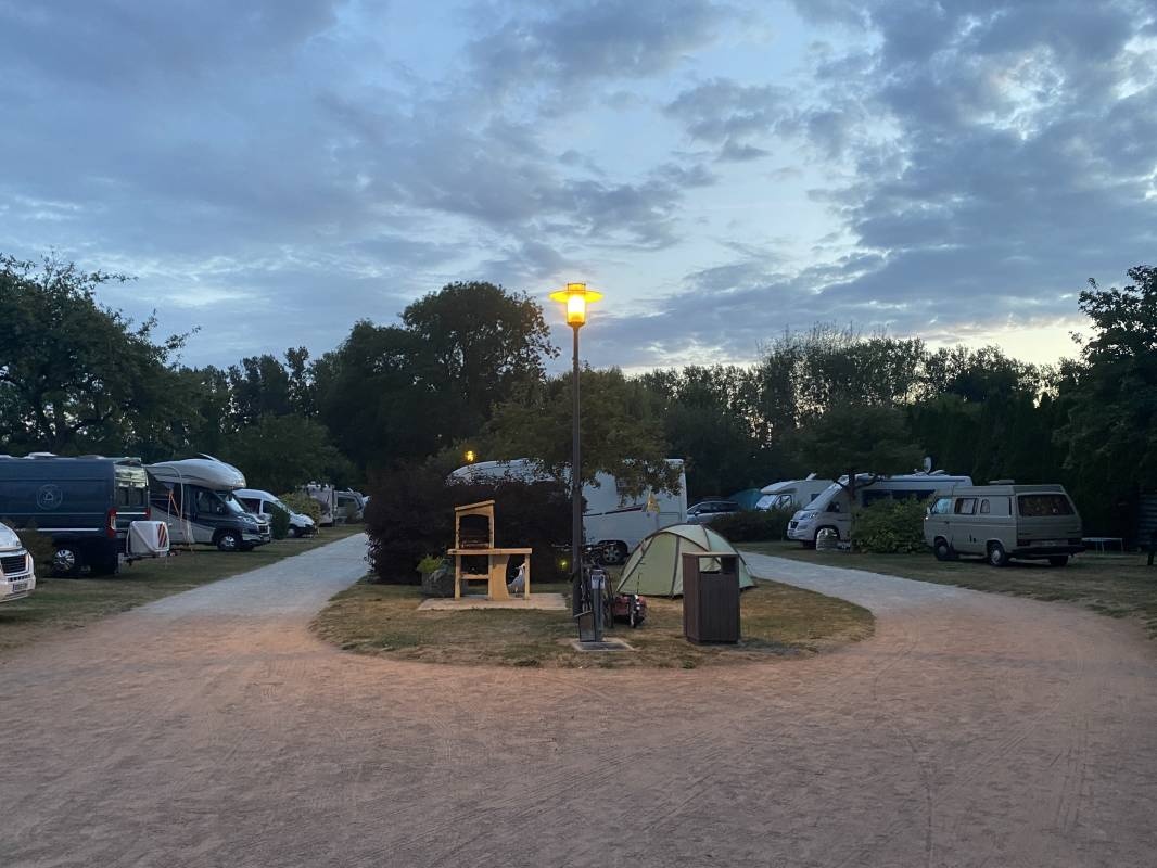 Camping de la Noë ** — Campingplads in Argentan / Normandie