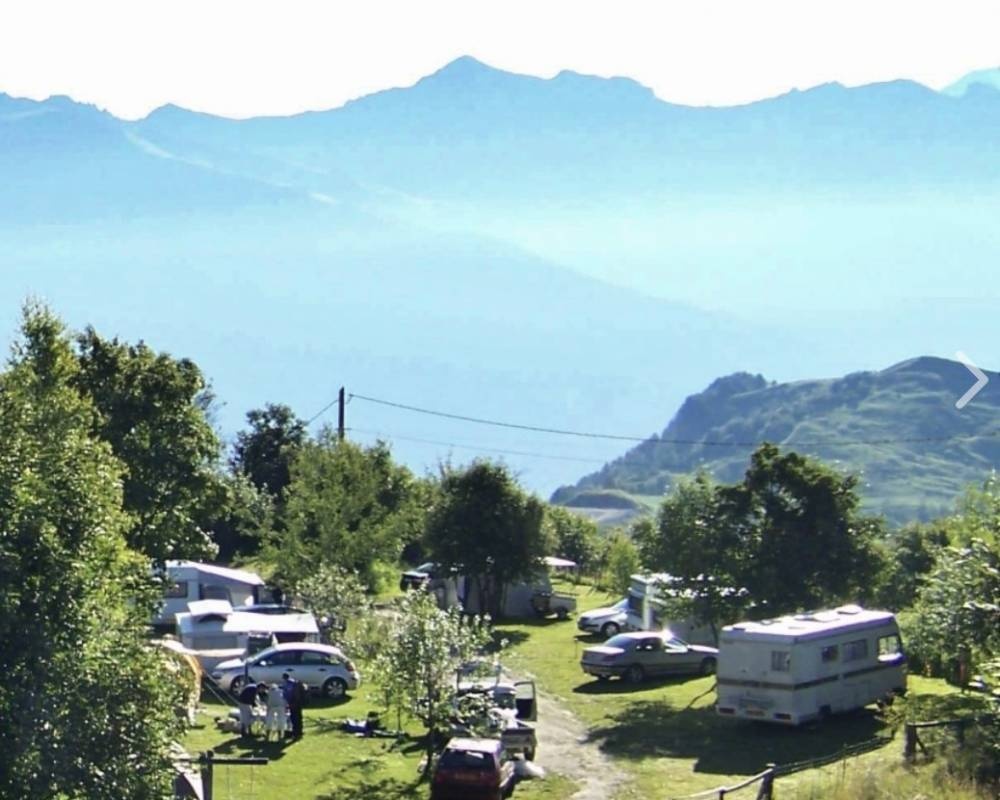 Camping Caravaneige du Col*** — Camping Site in Fontcouverte-la-Toussuire 