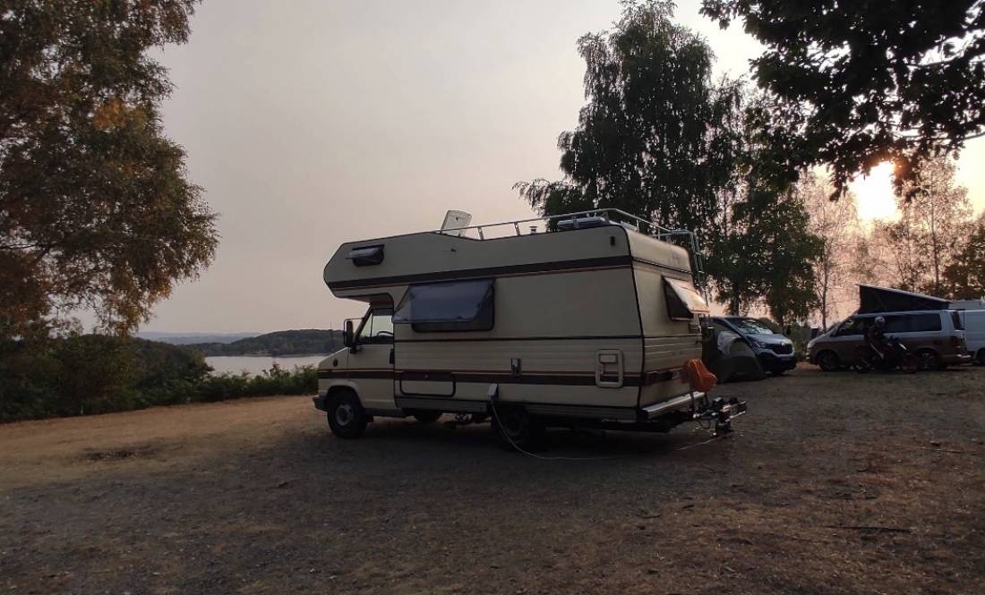 Camping Municipal Les Bruyères — Місце для кемпінгу in Trémouille