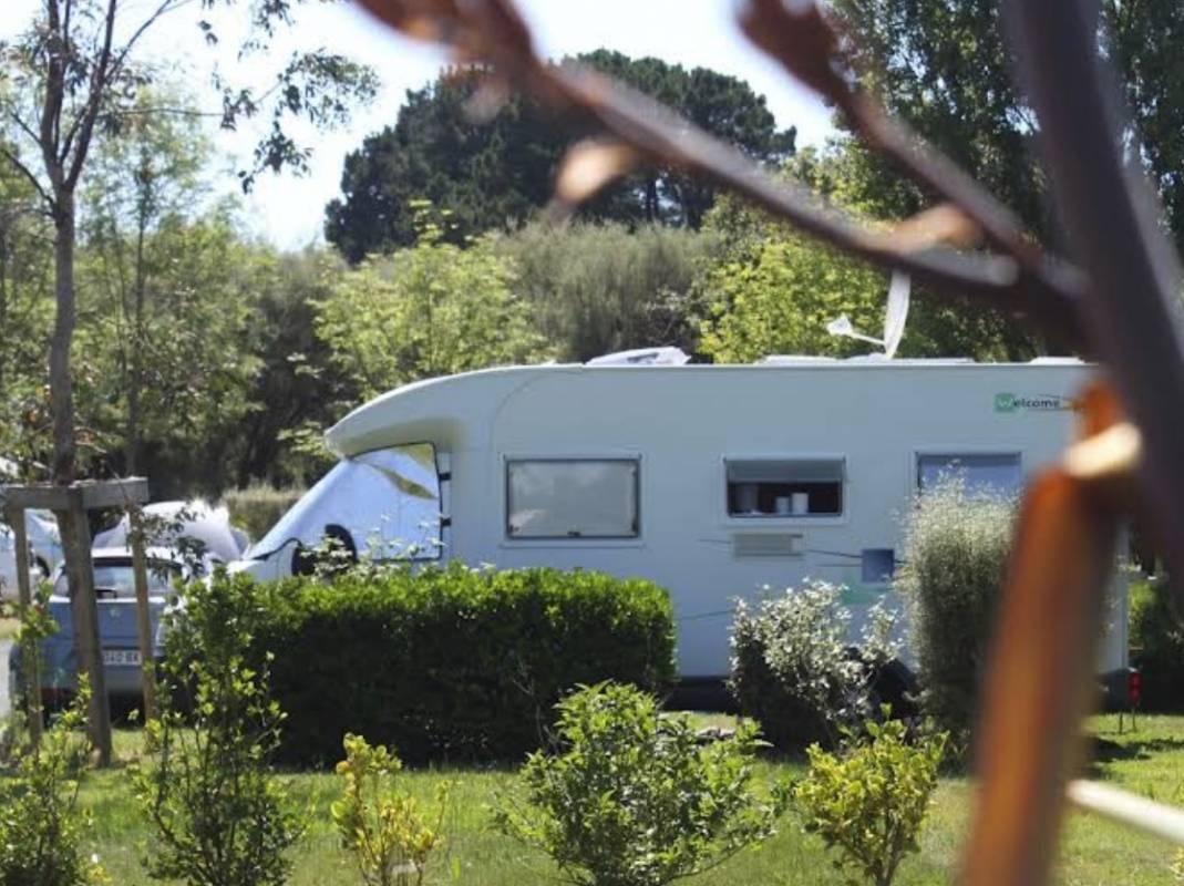 Camping La Grande Plage *** — Kemp in Lesconil