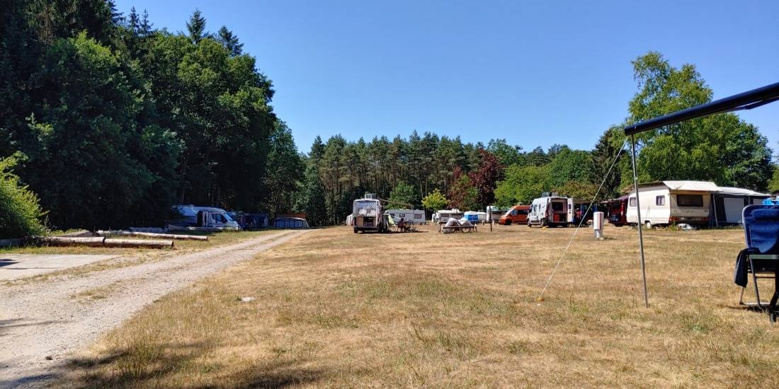 Restaurant, Cave a vin, Camping ** — Area da campeggio in Sturzelbronn